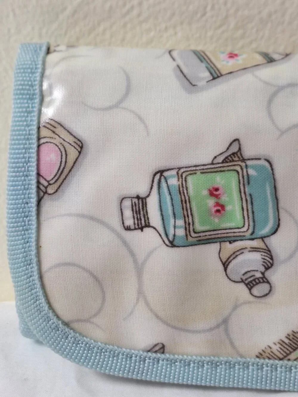 Cath Kidston Pastel Toiletry & Brush Roll - Blue Trim